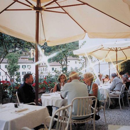 Hotel Ristorante Corona لوكا المظهر الخارجي الصورة